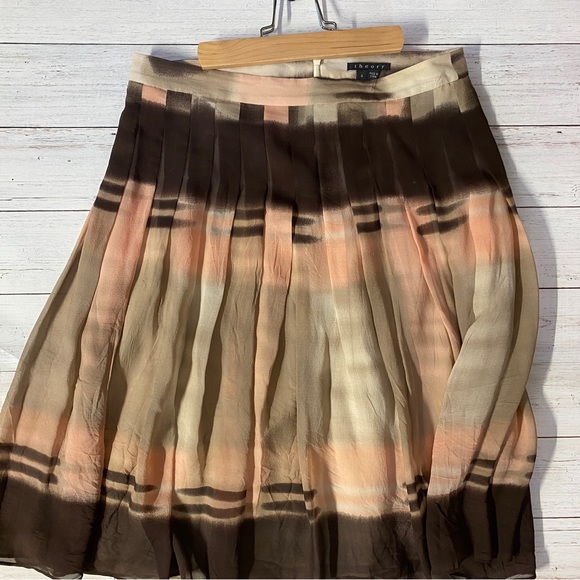 NWOT Designer | Theory | Ombré Silk Pleated Skirt - Picture 2 of 9